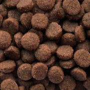 Dr John Titanium – kurczak z warzywami, karma dla młodych oraz aktywnych psów dorosłych, 4 kg - Premium Dog Food from Gilbertson & Page - Just $14! Shop now at Gilbertson & Page Europe